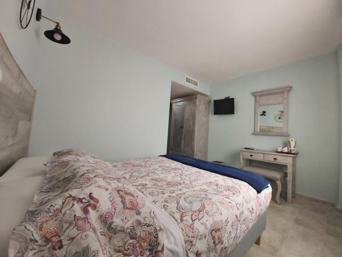 Torrelaguna Posada Del Camino Real מראה חיצוני תמונה
