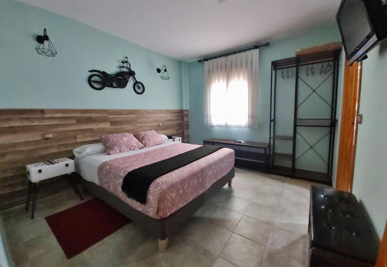 Torrelaguna Posada Del Camino Real מראה חיצוני תמונה